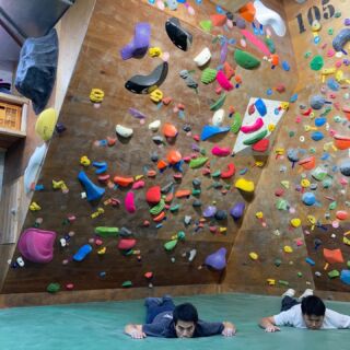 For beginners | ボルダリングジムROCKSPOT